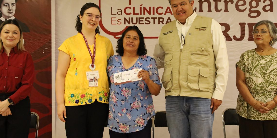 Se entregaron 23 tarjetas del Programa La Clínica Es Nuestra del ISSSTE: Octavio Almada Palafox