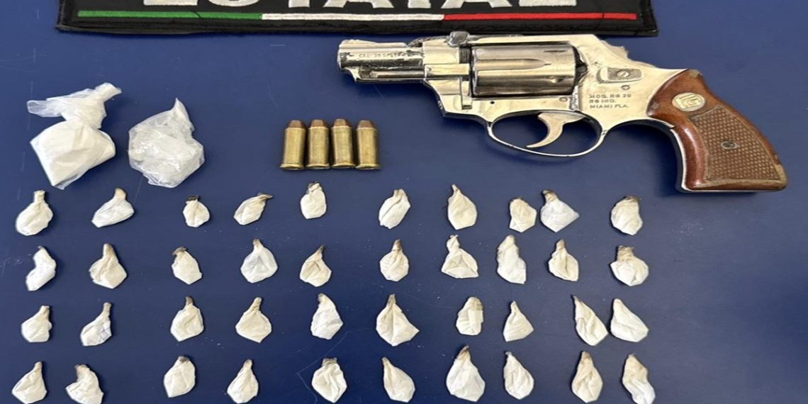 Detiene Policía Estatal a personas en posesión de arma y narcótico en Cajeme