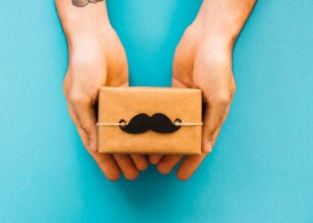 Profeco sugiere comparar precios en regalos del Día del Padre