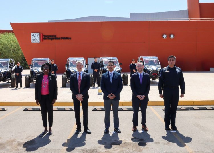 Sonora fortalece seguridad fronteriza con la entrega de 34 patrullas por parte de INL