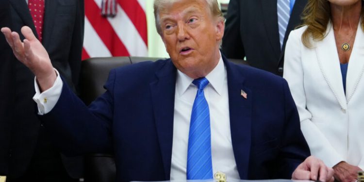 Trump carga contra México de nuevo