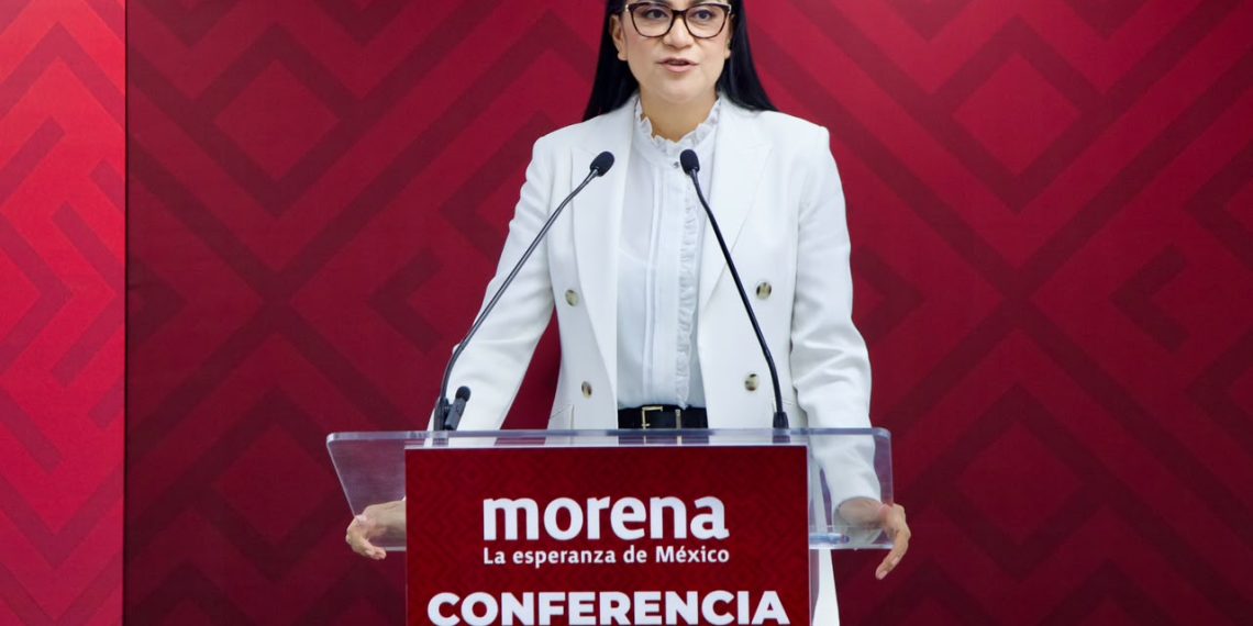 Morena exige a El Universal una disculpa pública a Andrés Manuel López Obrador