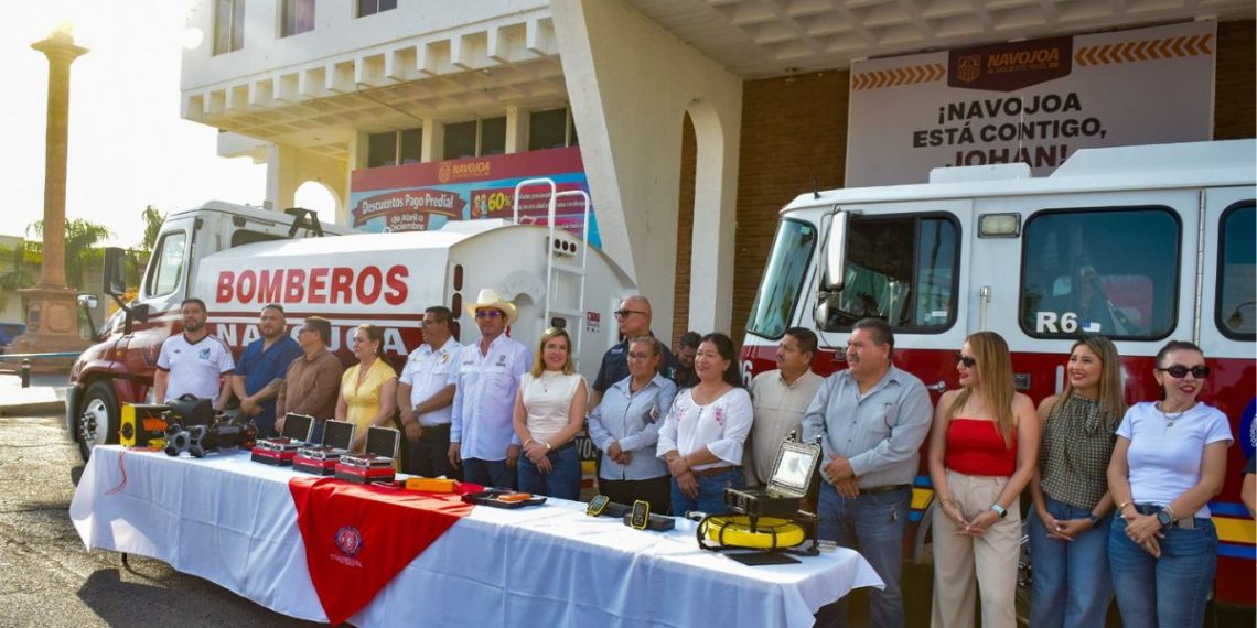 Bomberos de Navojoa reciben vehículos e instrumental de tecnología de alta gama única en el país