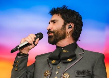 Alejandro Fernández destroza récord con 270 mil personas en “la serenata más grande del mundo”
