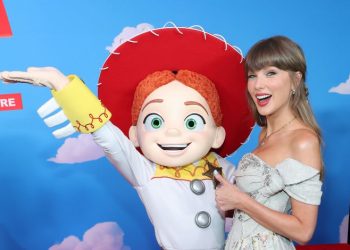 Tema de ‘Toy Story 5’ lo compuso en ocho horas