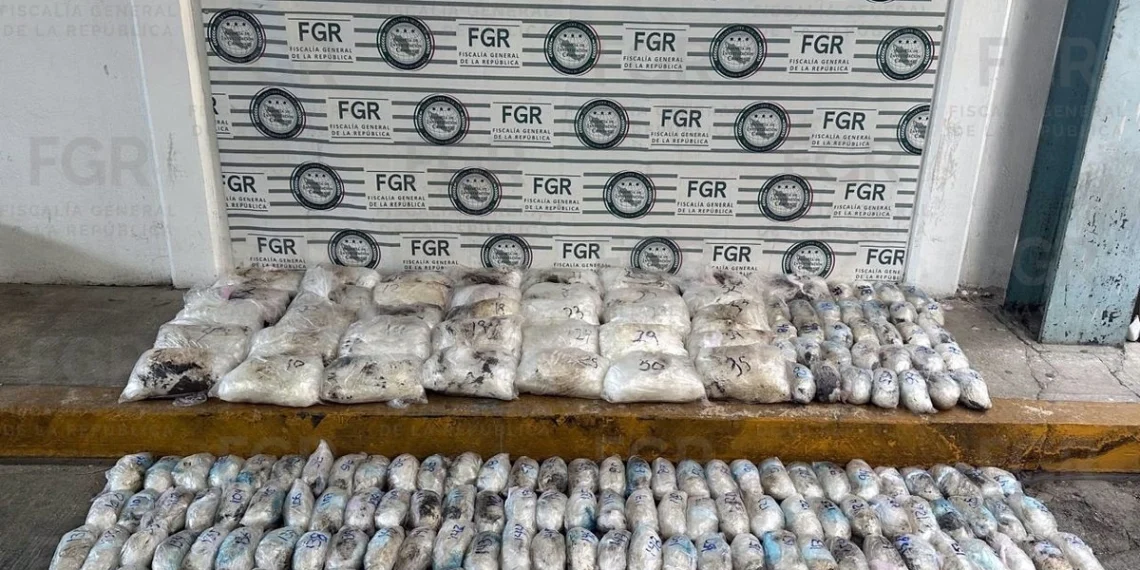 Interceptan en Sonora 145 kilos de metanfetamina enviados por paquetería