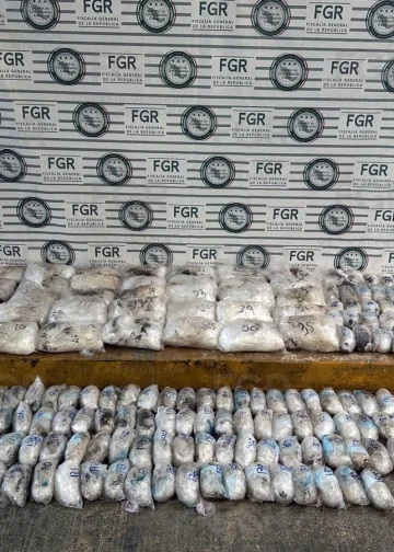 Interceptan en Sonora 145 kilos de metanfetamina enviados por paquetería