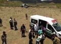 Rescatan a activistas atrapados por creciente de río en la Sierra de Álamos