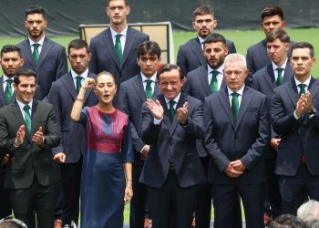Sheinbaum abandera a la Selección Mexicana para el Mundial 2026