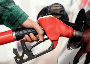 Cumplen 73.1% de gasolineras con meta de precio del diésel: Profeco