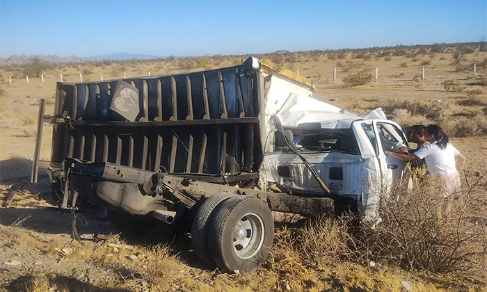 Deja “encontronazo” un muerto y un herido en la carretera Sonoyta-SLRC