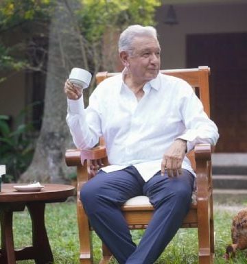 AMLO sale de su retiro para respaldar a Sheinbaum y denunciar “intervencionismo” de EU