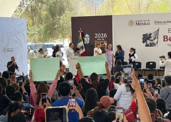 Defiende Sheinbaum orgullo nacional desde frontera