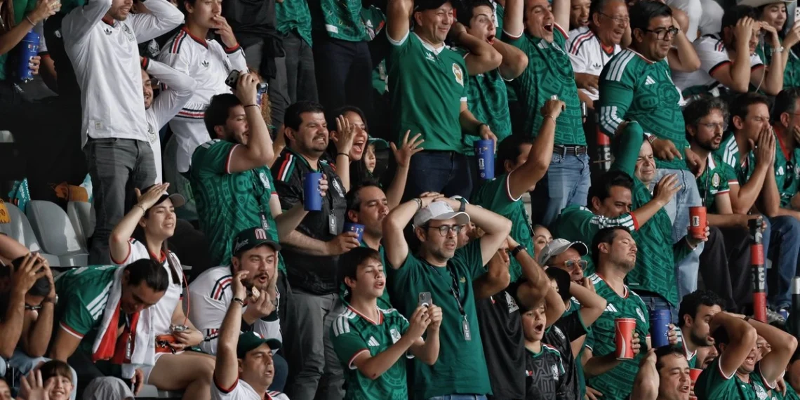 La playera de la selección mexicana es la más vendida del mundo: Adidas