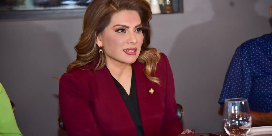 Invita Lorenia Valles a su segundo informe legislativo