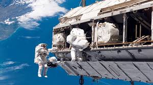 NASA ordena a sus astronautas prepararse para evacuación de emergencia de la Estación Espacial Internacional