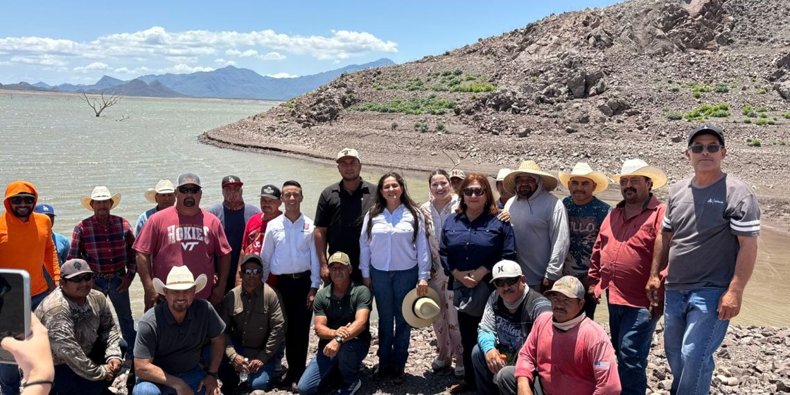 Gobierno de Sonora fortalece la pesca en embalses con la siembra de crías de tilapia; Celida López