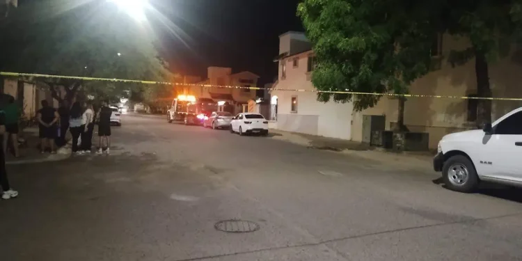 Localizan dos cuerpos sin vida dentro de un vehículo abandonado en Puerta Real