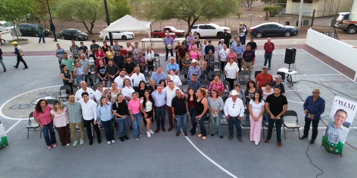 Omar del Valle fortalece el diálogo con la ciudadanía durante jornada de trabajo en Santa Ana