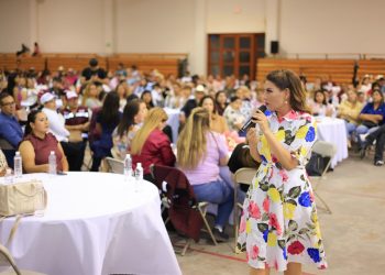 Programas de bienestar y Plan de Justicia Guarijío transforman la vida en Álamos: Lorenia Valles