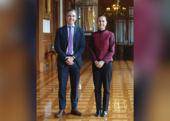 Sheinbaum recibe al director de Nubank; estima inversión de 4mmdd