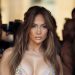 Jennifer Lopez revela a su diseñador favorito