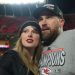Fans de Taylor Swift pagan por basura de su boda