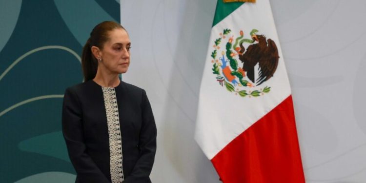 Sheinbaum envía al Senado iniciativa de Ley contra Feminicidio