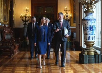 Sheinbaum resalta “muy buena reunión” con Greer