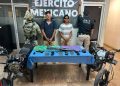 Ejército Mexicano y Fiscalía General de Justicia del Estado, detuvieron a 2 personas y aseguraron armamento en Cajeme