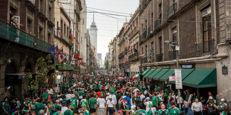 Trump restringió a los visitantes. México ganó turistas