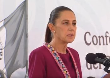 Pide Claudia Sheinbaum que si Ángel está lleno, ir a otro sitio a festejar