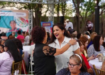 Es tiempo de mujeres valientes y emprendedoras, como son las de Nogales: Celida López”