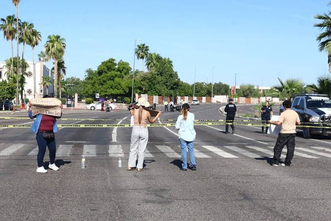 Bloqueo de Covafam en Hermosillo provoca caos vial en el Centro
