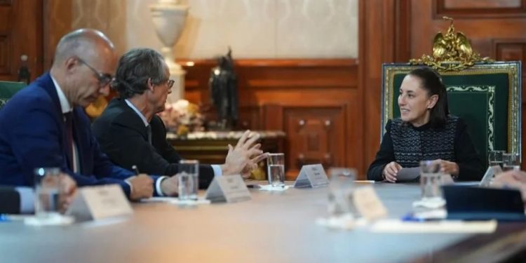 Ampliará Safran inversiones aeronáuticas en México, dice Claudia Sheinbaum