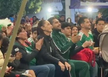 Pide Sheinbaum seguir adelante tras derrota de México