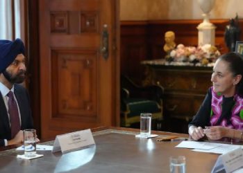 Sheinbaum se reúne con presidente del Banco Mundial