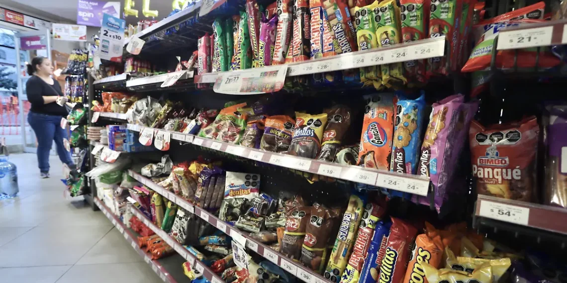Bimbo, Gruma y Arca Continental resienten menor consumo
