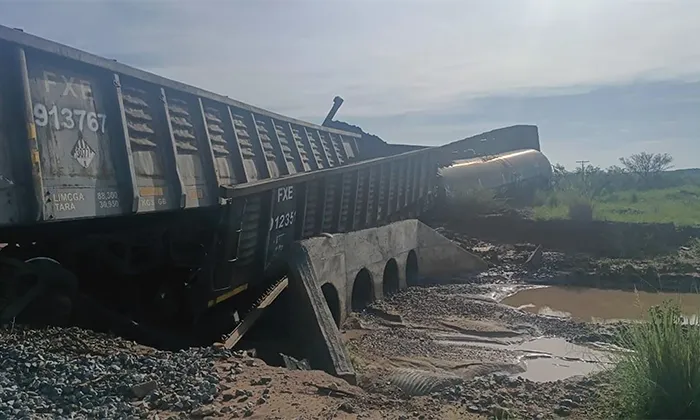 Descarrila tren de Ferromex en Naco en el ejido Cuauhtémoc
