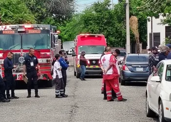Hallan a hombre fallecido en su casa en la colonia Ley 57