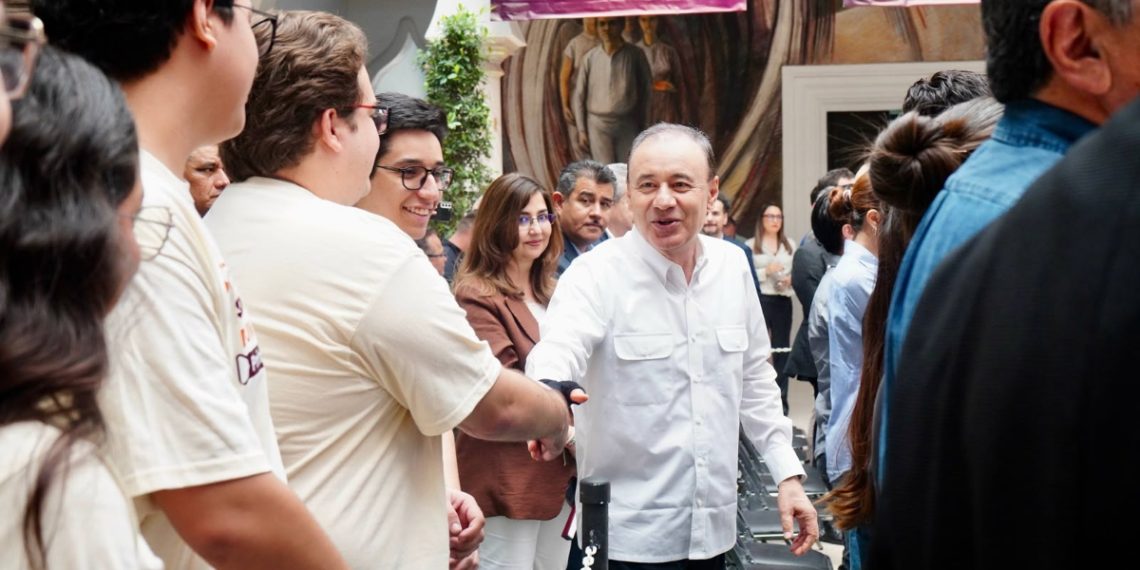 Durazo impulsa futuro tecnológico de Sonora con tercera generación de estudiantes sonorenses rumbo a Taiwán