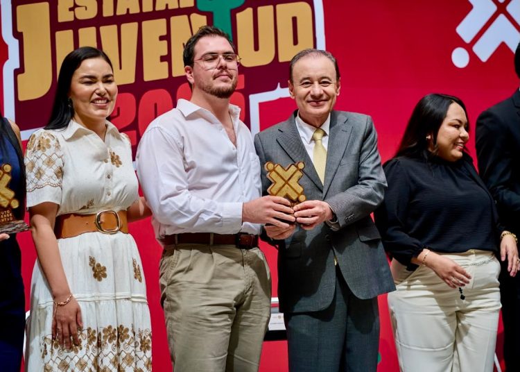 Alfonso Durazo lanza Premio Estatal de las Juventudes 2026 con bolsa histórica; primer lugar aumenta a 200 mil