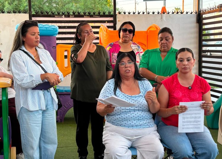 Maestras de la base social exigen la destitución de Lizeth Villalobos
