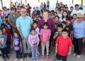 Entrega Ayuntamiento de Guaymas más de 450 mochilas y paquetes de útiles escolares en las comunidades rurales