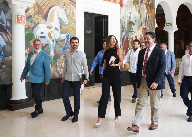 Impulsa Gobernador Durazo, con Icatson y Canacar, nuevas rutas de empleo y bienestar para las familias: Paulina Ocaña