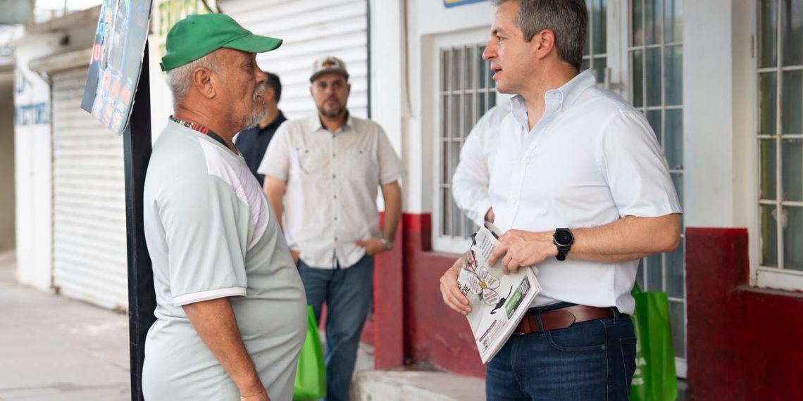 Omar Del Valle Colosio recorre Nuevo Hermosillo y acompaña el noveno aniversario de su tianguis