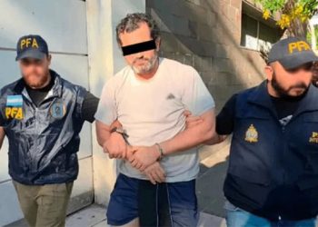 Fernando Farías Laguna es trasladado a México en avión de la Marina