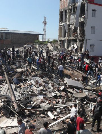 Terremoto en Colombia deja al menos 111 muertos; presidente declarará emergencia nacional