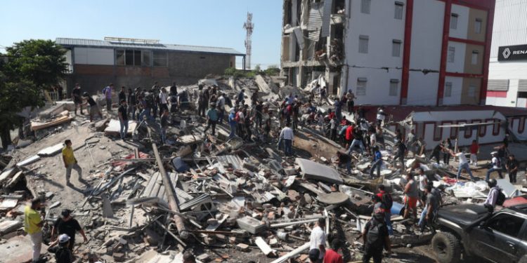 Terremoto en Colombia deja al menos 111 muertos; presidente declarará emergencia nacional
