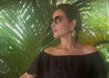 Paloma Cuevas, novia de Luis Miguel, presume vestido artesanal